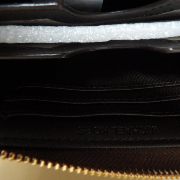 NWT MICHAEL Michael Kors Women's Large Electronics - Picture 8 of 9